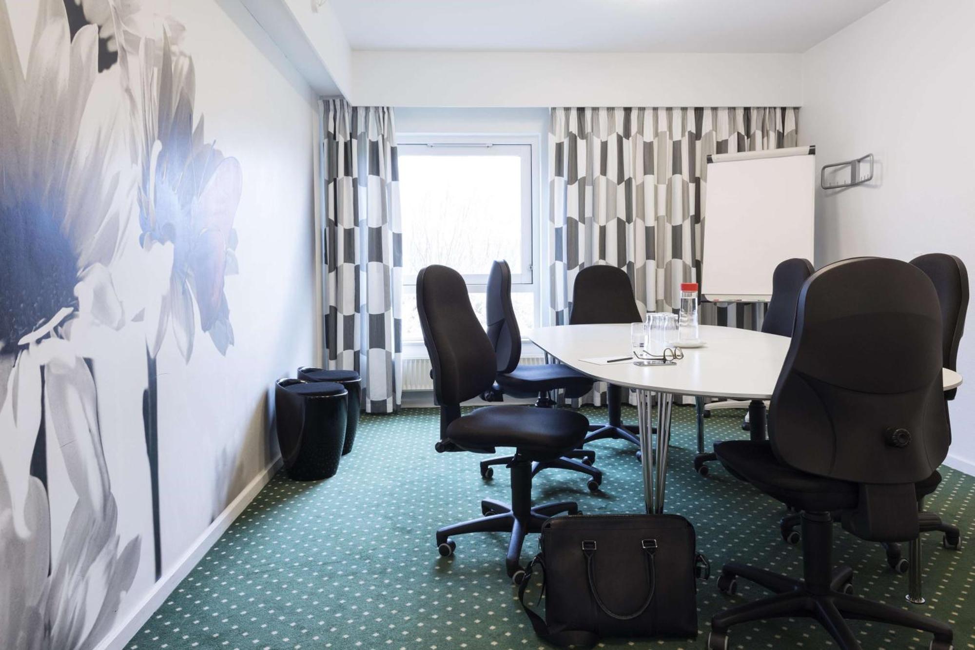 Scandic Aalborg Ost Экстерьер фото